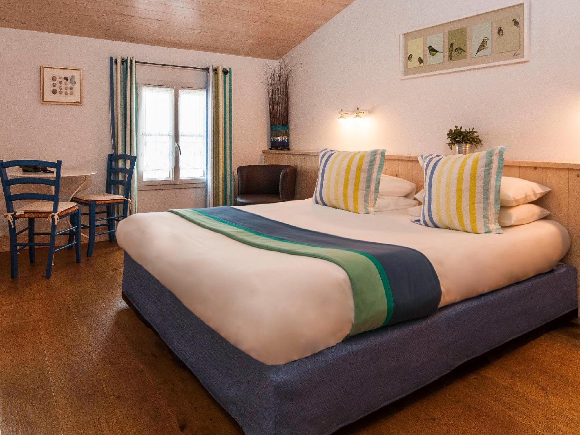 Hotel La Galiote En Re 라플로트 외부 사진